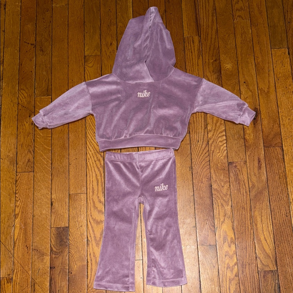 Toddler Velvet Nike Set